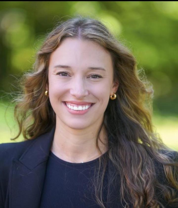 Photo of Ashton Dickinson